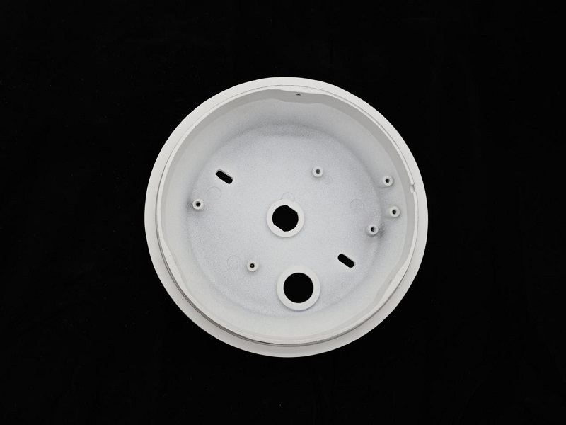 Quali requisiti di protezione devono soddisfare le pressofusioni degli apparecchi di illuminazione per esterni?